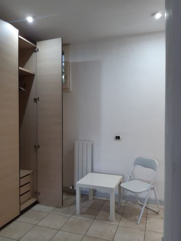 offro a soli studenti una camera in affitto, zona Ospedale Sacco - Foto 5