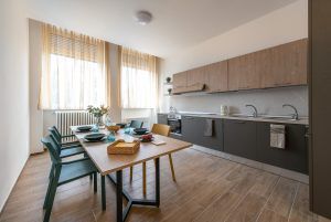 POSTO IN STANZA DOPPIA CON BAGNO IN CAMERA tutto incluso STUDENTESSE UNIVERS. - Foto 4