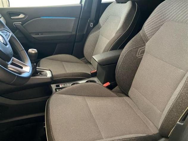 RENAULT Captur 1.0 tce Techno 90cv rif. 23806659 - Foto 10