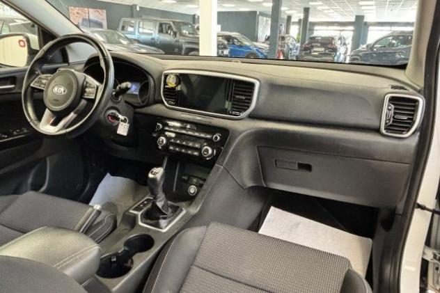 KIA Sportage 1.6 ECOGPL 2WD Style rif. 23614088 - Foto 9