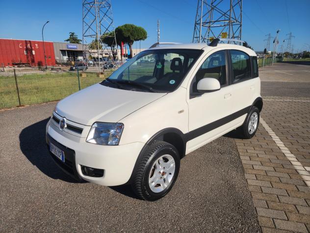 Fiat Panda 1.3 MJT 16V DPF 4x4 Climbing