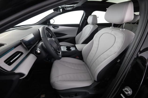 BYD Seal 6 DM-i DM-i 1.5 212 CV PHEV Comfort rif. 24129600 - Foto 2