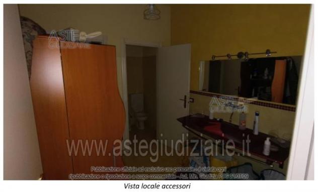 IMMOBILI-ALTRA CATEGORIA-Via dei Bichi, 116, 55100 Lucca LU, Italia