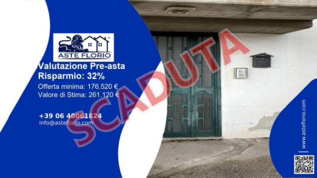 Immobile in asta di 307 m² in vendita a Nola