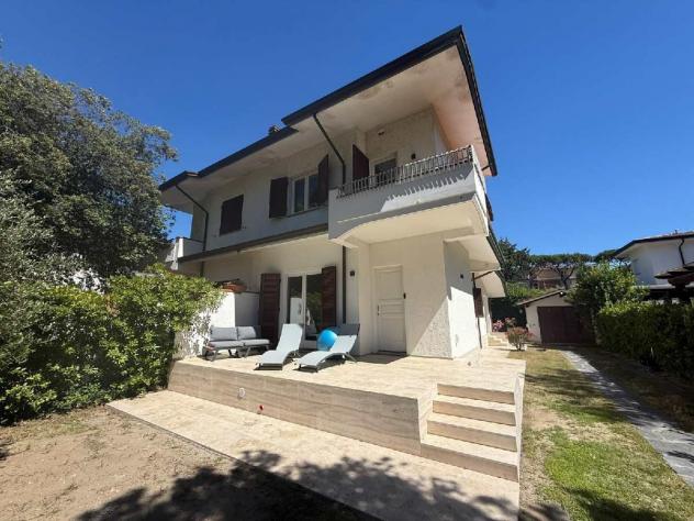 BIFAMILIARE di 7 vani e di 132 mq (PIETRASANTA) rif. MP1017 - Foto 3