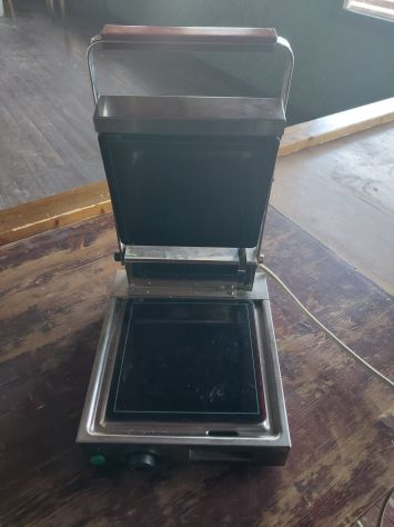 PIASTRA PER PANINI IN VETROCERAMICA