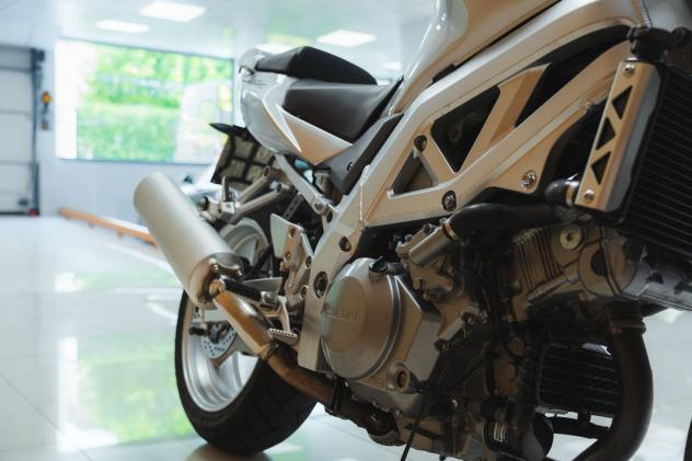 Suzuki SV 1000 SUZUKI SV1000 - Foto 8