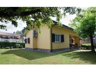 Villa in affitto a Cinquale - Montignoso 100 mq  Rif: 1245397