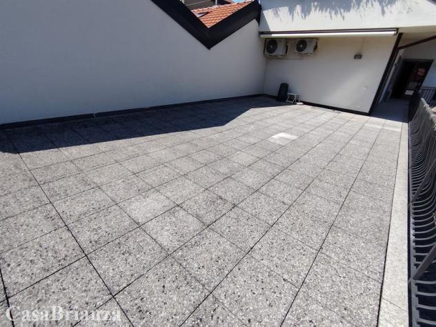 Seregno vicinanze centro appartamento 80mq, cucina arredata, posto auto coperto - Foto 10