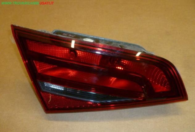 FANALE POST. PARTE INT. S. 8V4945093 AUDI A3 (8V) Sportback  Parti elettriche  Fanaleria  Fanali  Fanale post. sx. AUDI - A3 Sportback - 01-01-2013 -