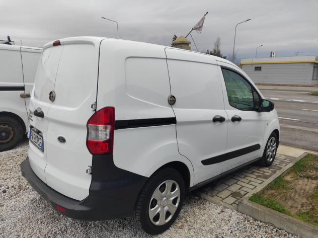 Ford Transit Courier 1.5 TDCi 75CV Van Iva Compresa - Foto 6