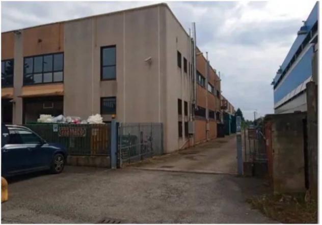 Immobile in asta di 2 m² con più di 5 locali in vendita a Villasanta - Foto 3