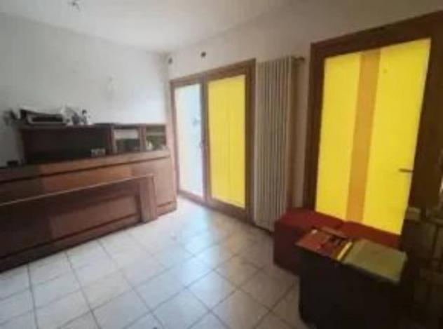Immobile in asta di 855 m² in vendita a Reggiolo - Foto 2