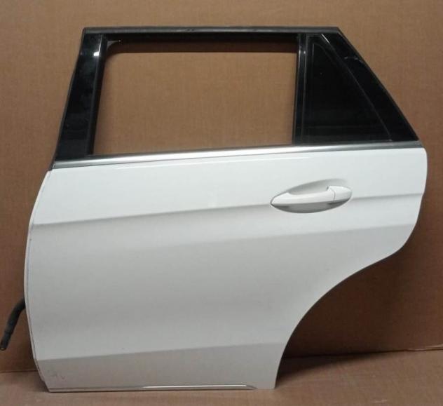 PORTA POST.S. BIANCA C/ALZ. E SERR. 999-U1293881 Carrozzeria  Lamierati esterni  Porte  Porta post. sx. MERCEDES - Classe E 4 porte / St.Wagon - 01-03