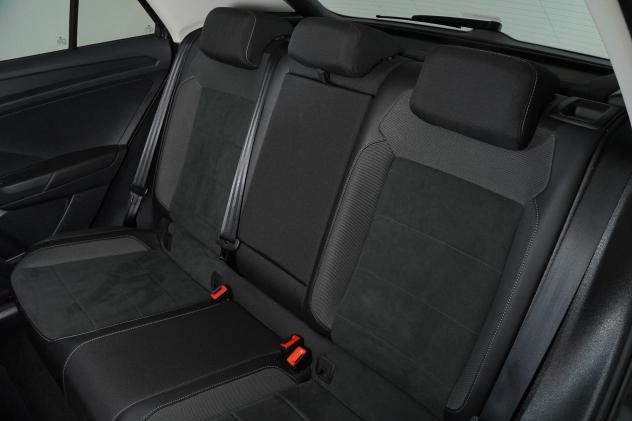 Volkswagen T-Roc 1.0 TSI Style 110CV - Foto 10