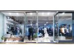 ABBIGLIAMENTO DONNA  ZONA  22 MARZO   NEGOZIO  CON 2  AMPIE  VETRINE IN PALAZZO