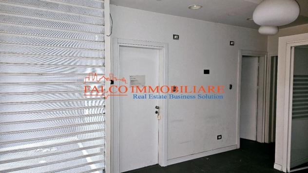 MILANO, ALZAIA NAVIGLIO PAVESE 70 - AFFITTASI UFFICIO 8 VETRINE 200 MQ ca. - Foto 11