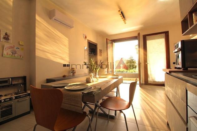 Luminoso Bilocale con Terrazzo, Cantina e Box a Brugherio (MB) – Libero Subito Euro 197.000,00 - Foto 6