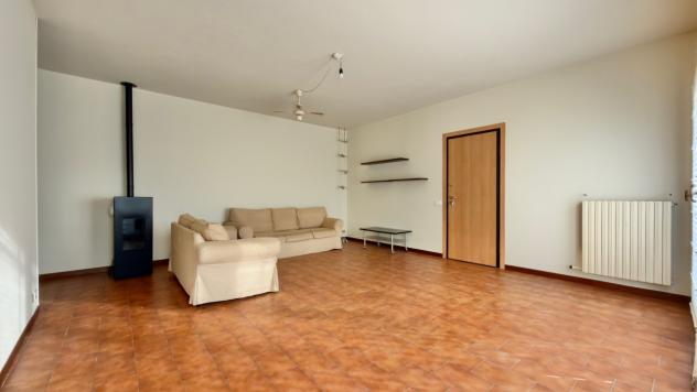 Trilocale in vendita a Verolavecchia