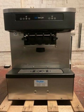Macchina per il gelato Taylor C161