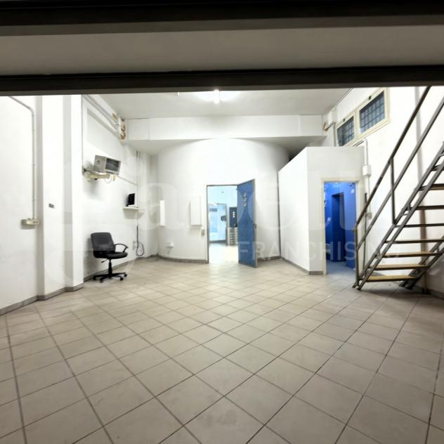 Negozio - Lecce . Rif.: Cod. rif 3285276VCG - Foto 7
