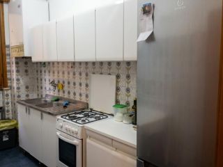 Stanza in appartamento in affitto a Parma