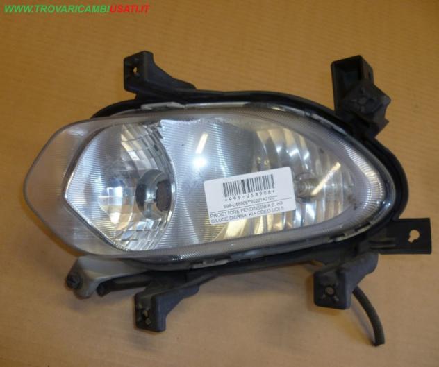 PROIETTORE FENDINEBBIA S. H8 C/LUCE DIURNA KIA CEE'D (JD) 5 porte  Parti elettriche  Fanaleria  Fendinebbia dx. KIA - CEED 5 porte - 01-05-2012 - 01-0