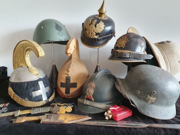 Collezione Militare e Militaria Acquisto Elmetti Uniformi e Medaglie militari - Foto 3