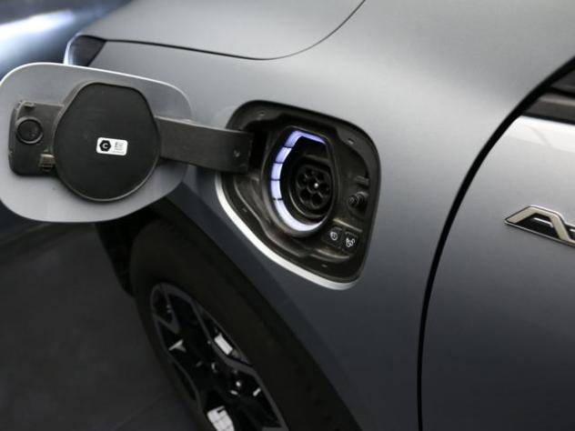 FORD Kuga 2.5 Plug In Hybrid 243 CV CVT 2WD Active X rif. 24114736 - Foto 9