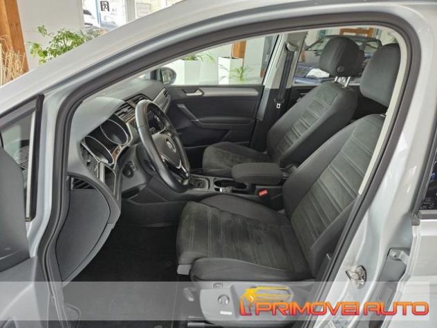 VOLKSWAGEN Touran 1.5 TSI EVO DSG Comfortline BlueMotion Technology rif. 20039428 - Foto 2