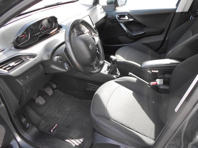 Peugeot 208 BlueHDi 75 5 porte Allure - Foto 8