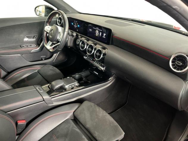 Mercedes-Benz Classe A - V177 2018 A 180 d Premium auto - Foto 9
