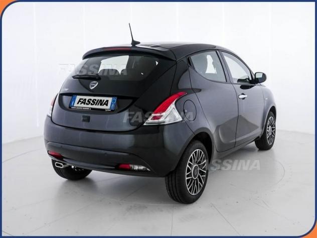 Lancia Ypsilon 1.0 firefly hybrid Platino s&s 70cv - Foto 6