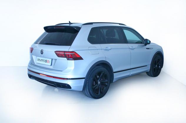 Volkswagen Tiguan 2.0 TDI SCR 110KW R-Line DSG Fari IQ.Light LED Matrix/R-Line "Black Style" Pack/Park Pilot - Foto 4