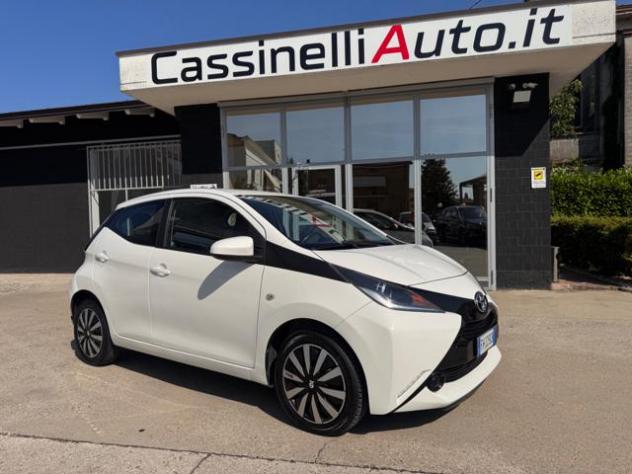 TOYOTA Aygo 1.0 VVT-i 69 CV 5 porte x-black TSS rif. 23803099