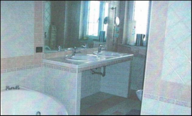 Immobile in asta di 319 m² con più di 5 locali in vendita a Potenza - Foto 10