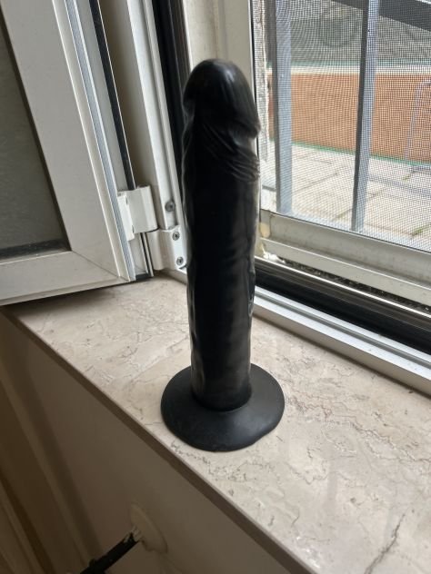 Peni enormi in silicone! - Foto 3