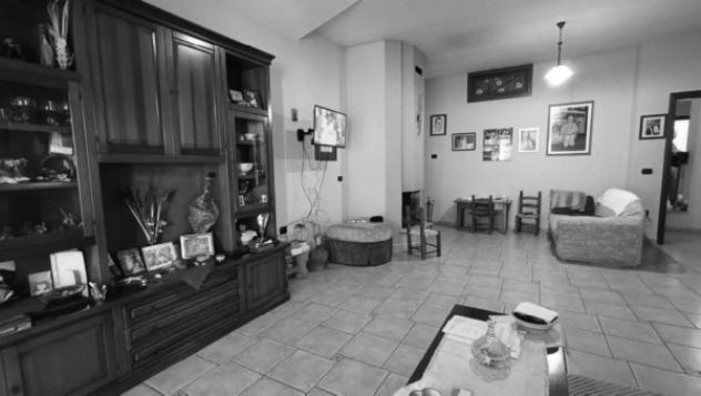 Immobile in asta di 445 m² con più di 5 locali e box auto in vendita a Samugheo - Foto 4