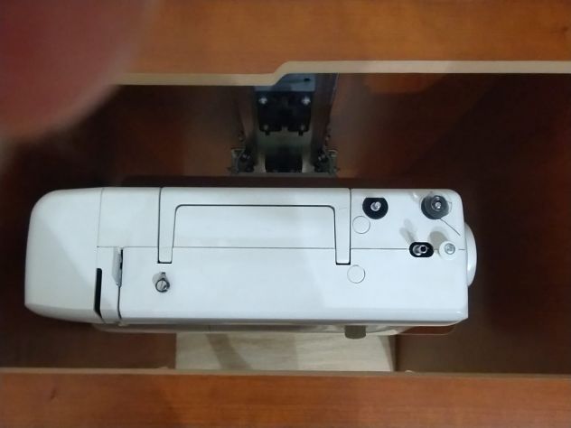 Vendo macchina da cucire Necchi mai usata - Foto 2