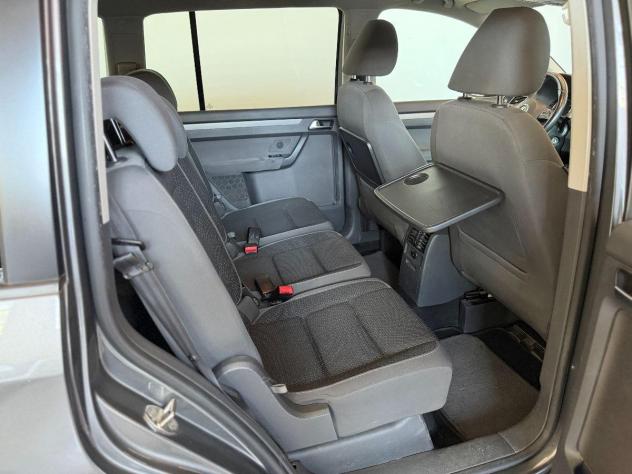 VOLKSWAGEN - Touran - Business 1.6 TDI Comfortline - Foto 8