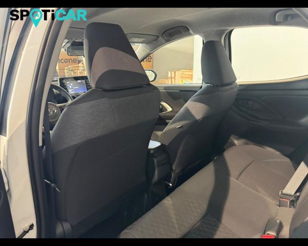 Toyota Yaris IV 1.5h Business - Foto 9