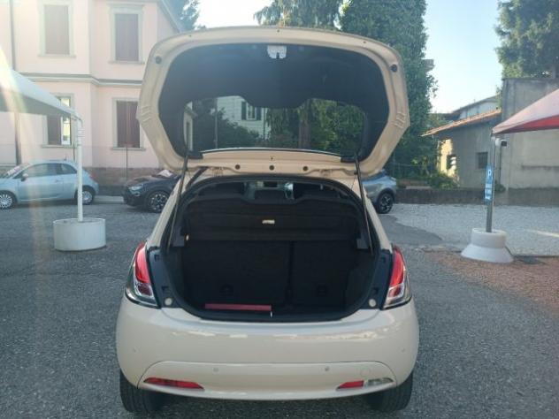 LANCIA Ypsilon 1.2 69 CV 5 porte Silver rif. 23829348 - Foto 9