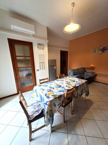 2 LOCALI CON CANTINA - Foto 8