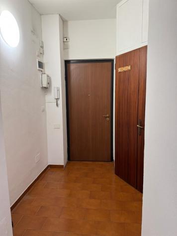 TRILOCALE CON TERRAZZO ZONA CERTOSA - Foto 13
