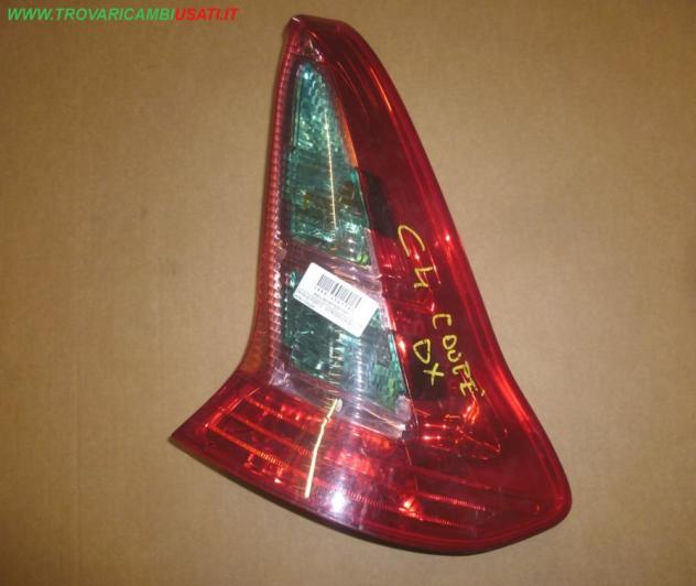 FANALE POST.D. CITROEN C4 (B5) 5 porte / Coupe' Parti elettriche Fanaleria Fanali Fanale post. sx. CITROEN - C4 5 porte / Coupe - 01-11-2004 - 01-