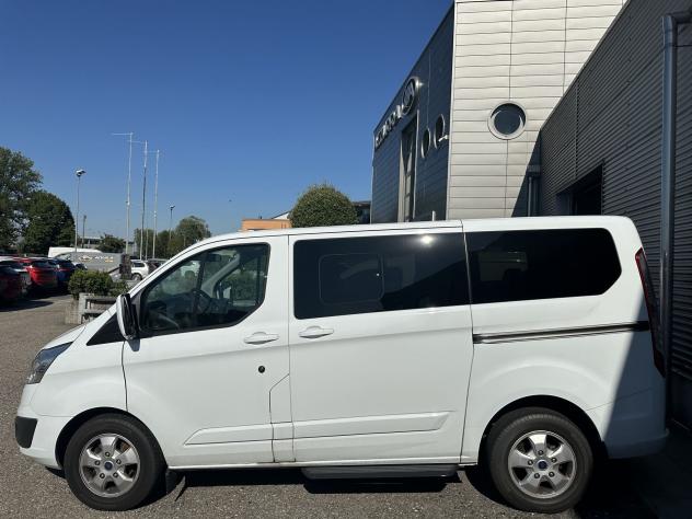 Ford Tourneo Custom 310 L1H1 2.0TDCi 130cv Titanium *I.E., PROMO AZZURRA* - Foto 2