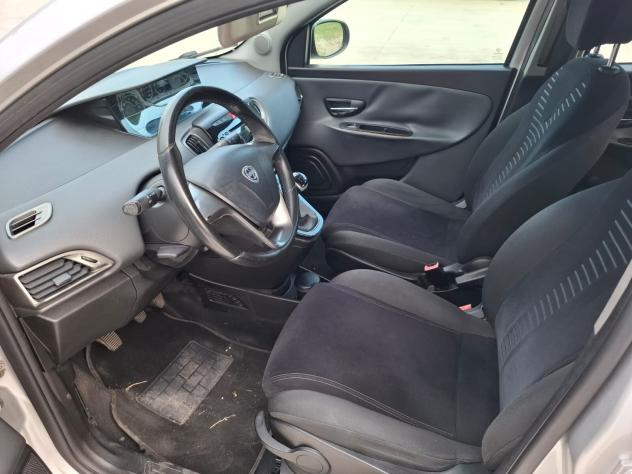 LANCIA YPSILON 1.3 MJT 95 CV GOLD - Foto 7