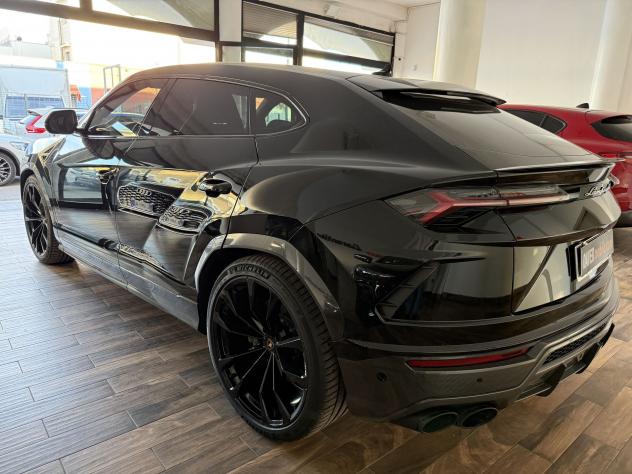Lamborghini Urus 4.0 - CARBOCERAMICI - CARBON LOOK - CERCHIO 23' - Foto 4