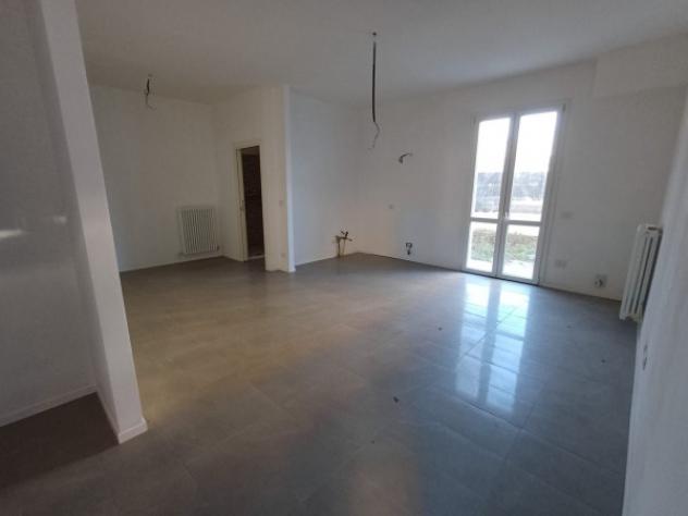 Appartamento di 110 m² con 3 locali e box auto in vendita a Carpi