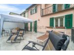 Rif. 8224 – Cicagna – Statale Pianezza – A pochi minuti da Chiavari – Villino a